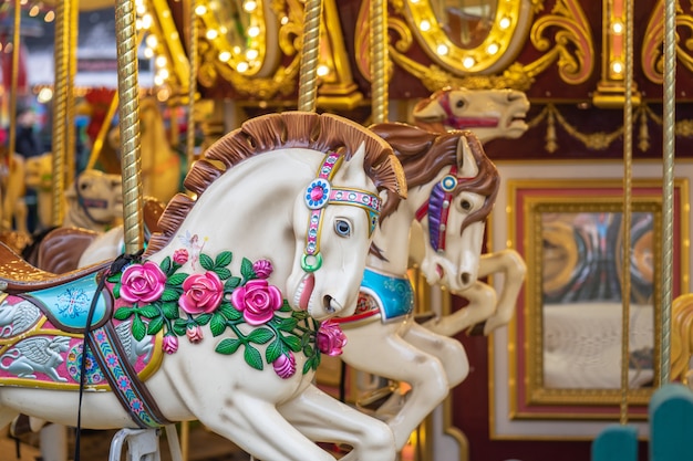 Hyde Park, Londres Un carrousel, tout autour, également connu sous le nom de manège