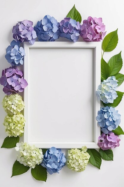 Hydrangea Hues Harmony blanc Modèle de cadre avec un espace blanc vide pour placer votre conception