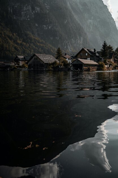 L'IA a généré des images réalistes avec une image de haute qualité de la nature et de la beauté avec des bâtiments et le ciel