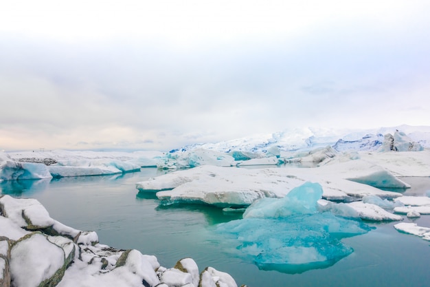 Icebergs dans le lagon glacier, Islande