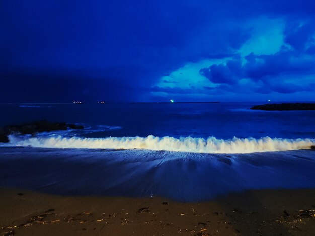 Photo il mare concédera à chaque homme de nouvelles espérances viennent il sonno porta i sogni