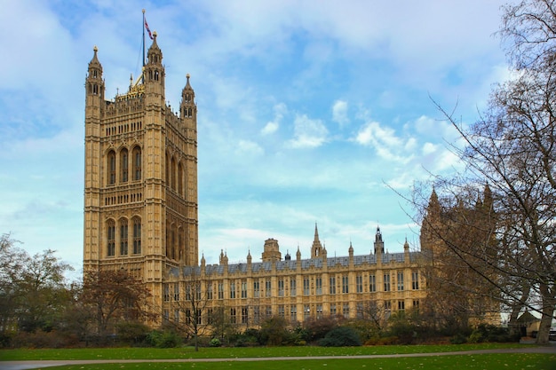 Photo il s'agit de westminster, à londres.