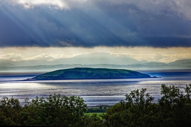 L'île de Heston dans le détroit de Solway