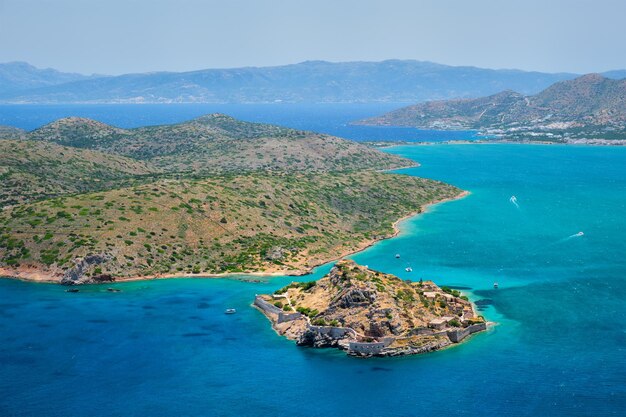 Photo l'île de spinalonga, en crète, en grèce