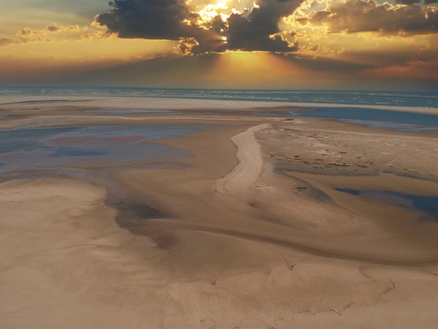 Ilha dos Namorados. Belle île déserte touristique à Aracaju, Sergipe, Brésil. Vue aérienne