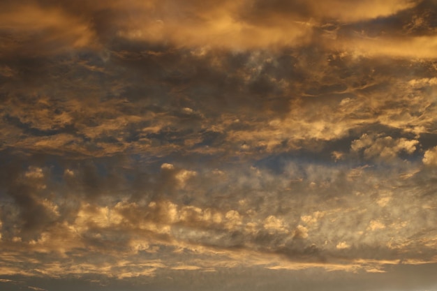 Photo une image d'un ciel avec des nuages