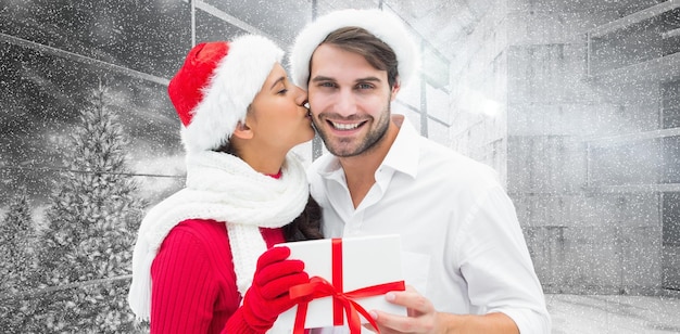 Photo image composite de jeune couple festif holding gift