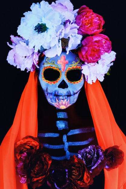 Image créative de Sugar Skull. Maquillage fluo.
