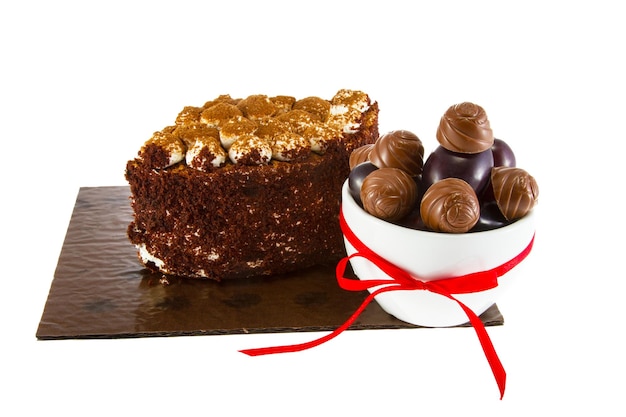 Image cup cake avec des bonbons et des prunes