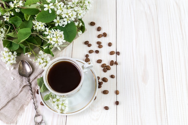 Image avec une tasse de café