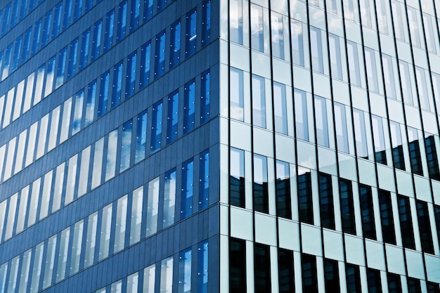 Immeuble moderne de bureaux financiers