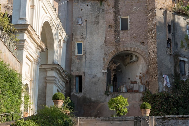 Immeuble résidentiel à Villa D'este un jour d'été