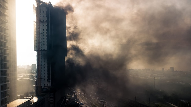 Incendie dans un immeuble de grande hauteur