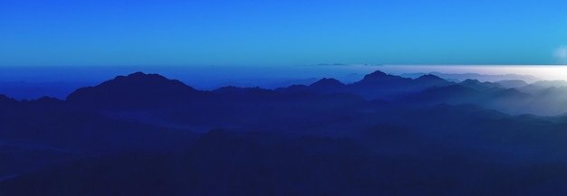 Incroyable lever de soleil sur la montagne du Sinaï, belle aube en Egypte, belle vue depuis la montagne