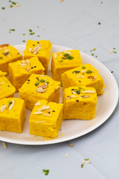 Indien spécial traditionnel sucré Soan Papdi