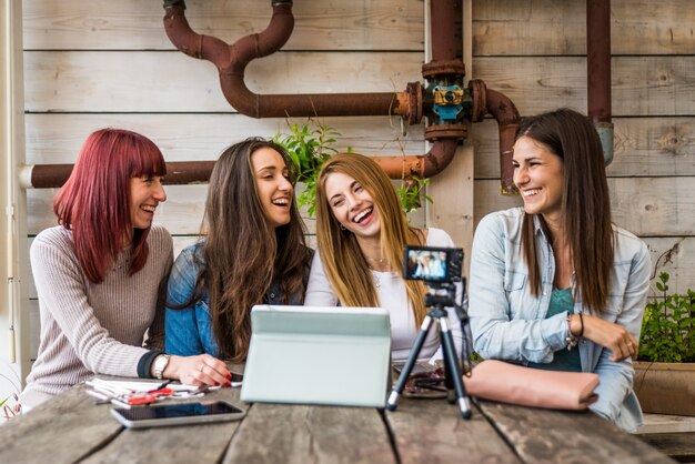 Influenceurs vlogging à domicile