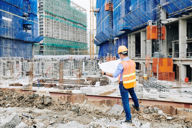 Ingénieur en chef sur chantier