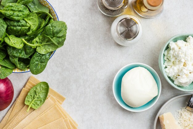 Ingrédients pour Lasagne végétarienne aux épinards et à la ricotta