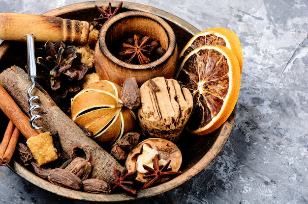 Ingrédients pour le vin chaud