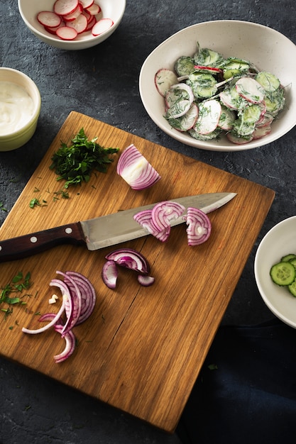 Ingrédients sains pour la salade