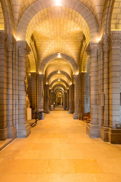 Intérieur de la cathédrale Saint-Nicolas de Monaco