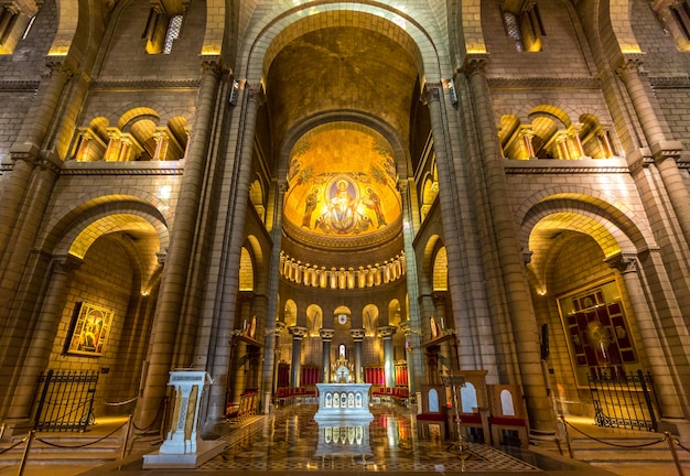 Intérieur de la cathédrale Saint-Nicolas de Monaco