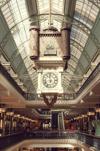 Photo l'intérieur du bâtiment de la reine victoria