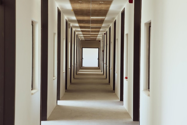 intérieur du couloir de la maison de luxe