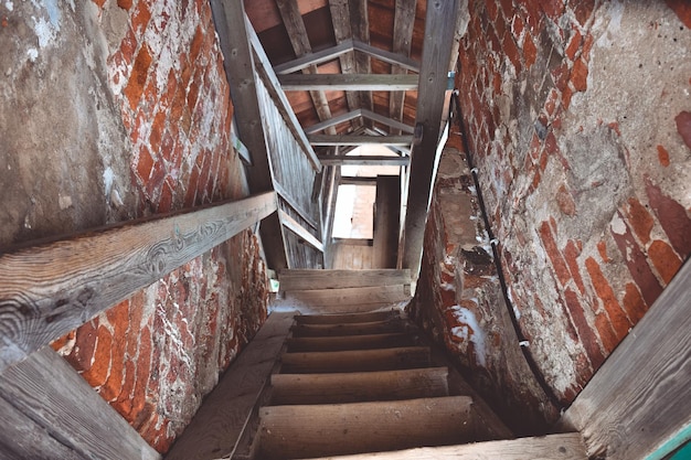 L'intérieur du temple abandonné intérieur du bâtiment abandonné