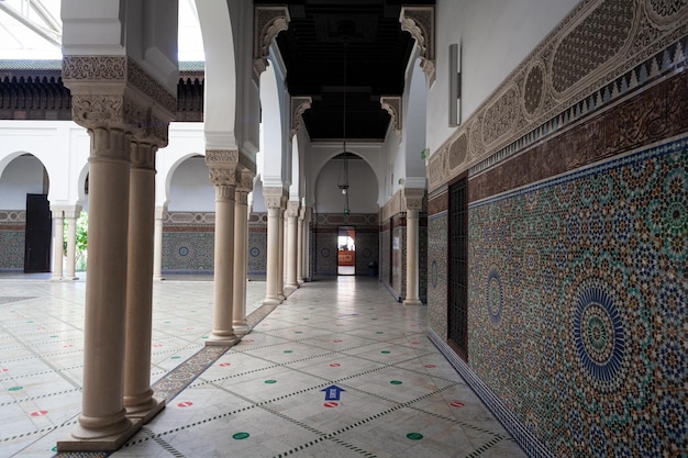 Intérieur de la Grande Mosquée de Paris