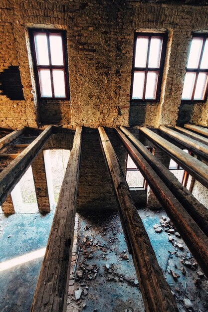 Photo l'intérieur d'une maison abandonnée