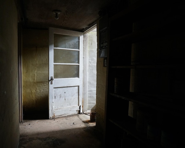 Photo l'intérieur d'une maison abandonnée