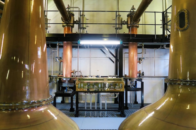 Photo intérieur de l'usine - distillerie de whisky de l'île d'aran