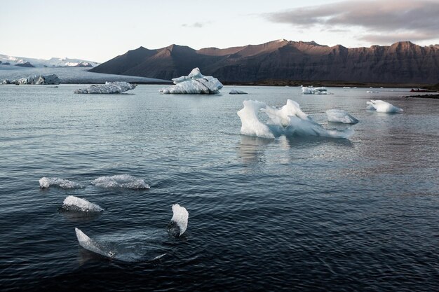 L'Islande est l'un des plus beaux pays du monde.