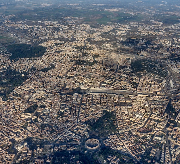 Italie Latium vue aérienne de Rome