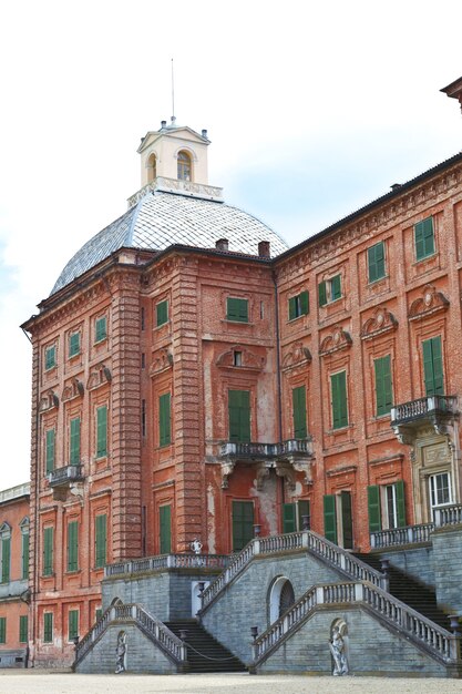 Italie - Région Du Piémont. Entrée Du Château Royal De Racconigi