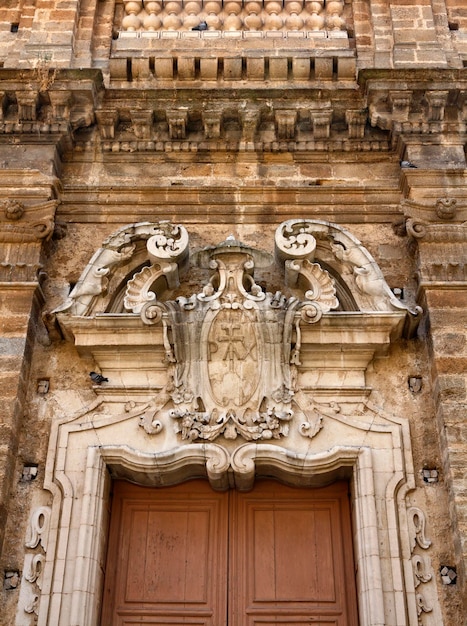 Italie Sicile Caltagirone Catania Province ville façade baroque d'un immeuble ancien