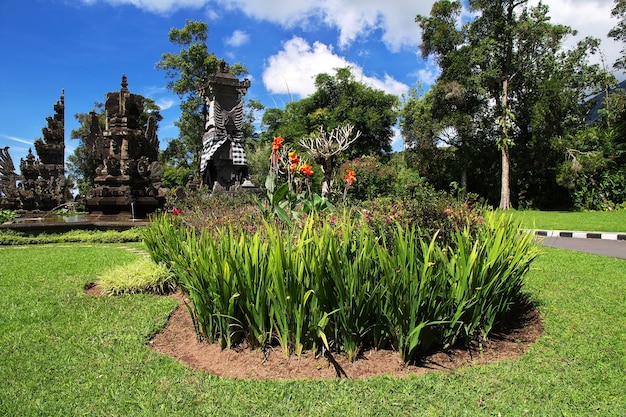 Le jardin sur l'île de Bali, Indonésie