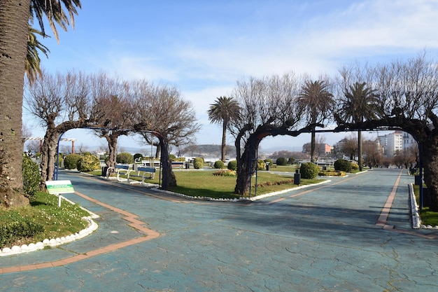 Jardins sur le front de mer de Santander Cantabrie Espagne