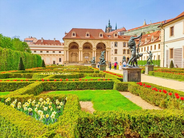 Photo jardins de wallenstein avec palais baroque à prague