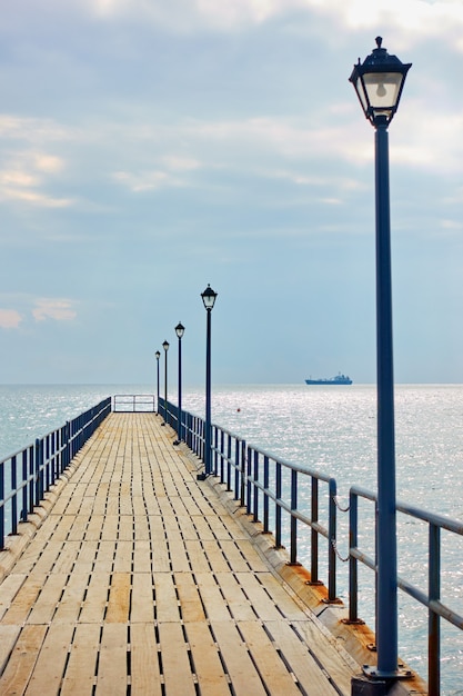 Jetée pour marcher à Limassol, Chypre