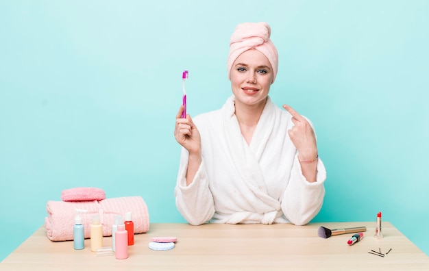 Jeune adulte jolie femme maquillage et concept de beauté