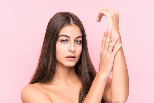 Jeune, beauté, caucasien, femme, contre, rose