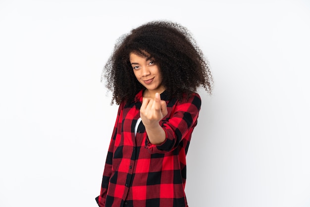 Jeune, femme américaine africaine, isolé