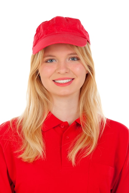 Jeune femme blonde habillée marchand avec un uniforme rouge