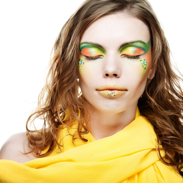 Jeune femme. Fermer. Maquillage créatif.