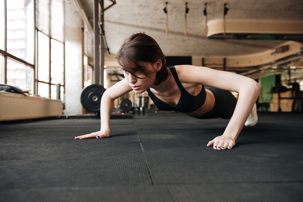 jeune femme fitness