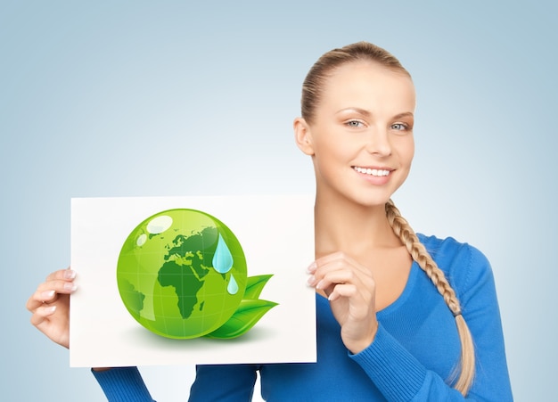 Jeune femme avec illustration de green eco globe