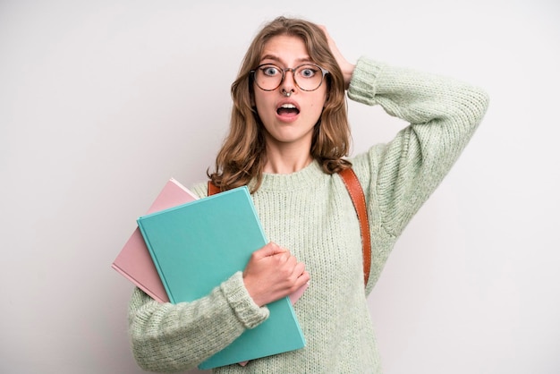 jeune fille, à, livres, étudiant universitaire, concenpt