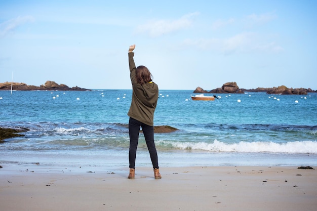 jeune fille et la mer